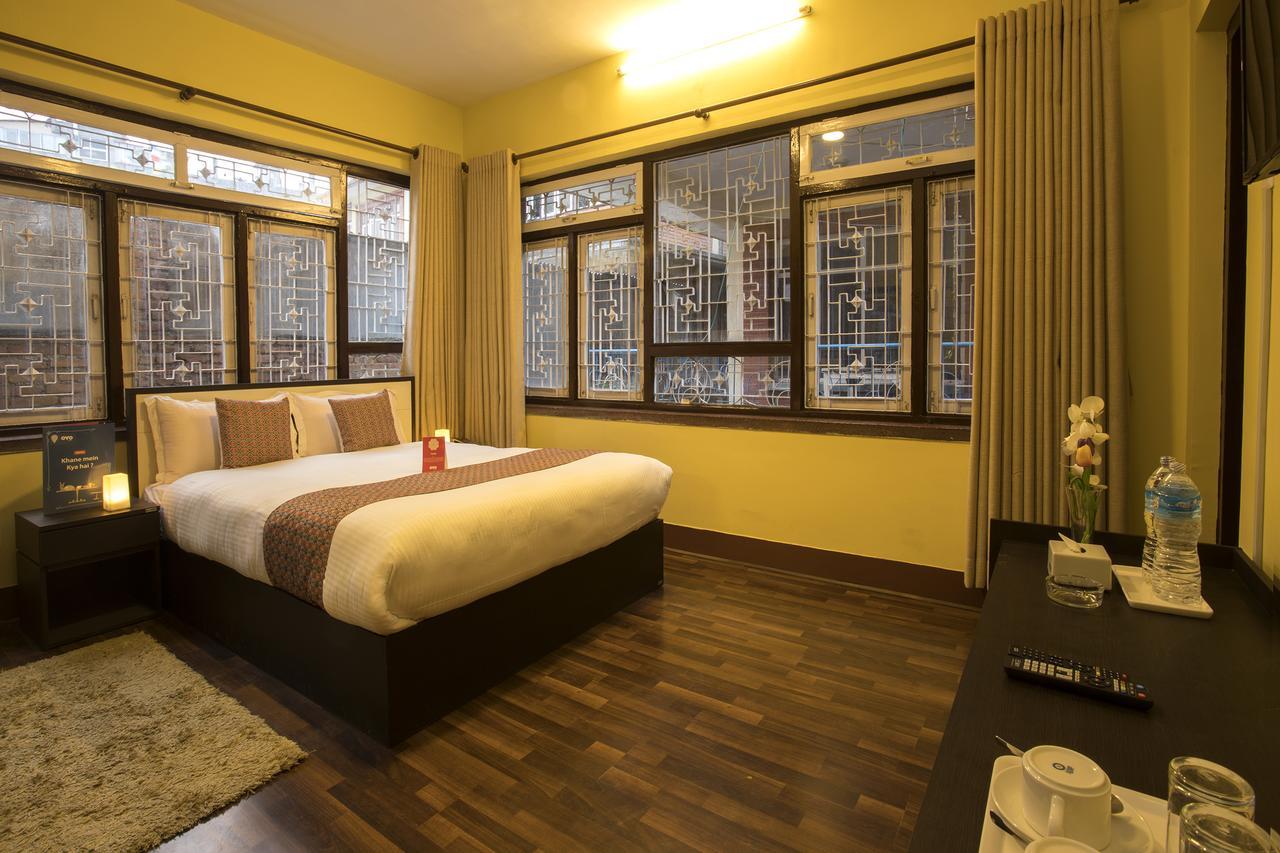 Oyo 131 Hotel Milarepa Kathmandu Exterior foto